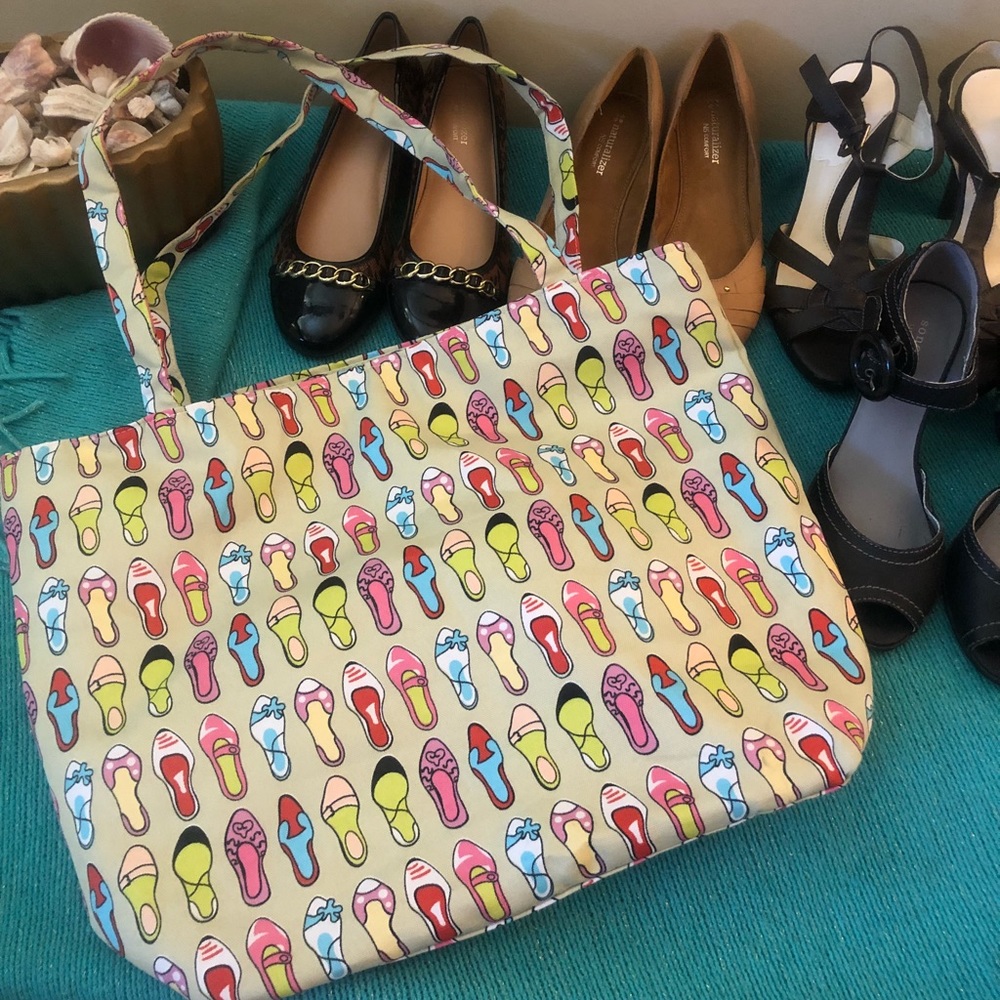 Shoe Lover’s tote bag